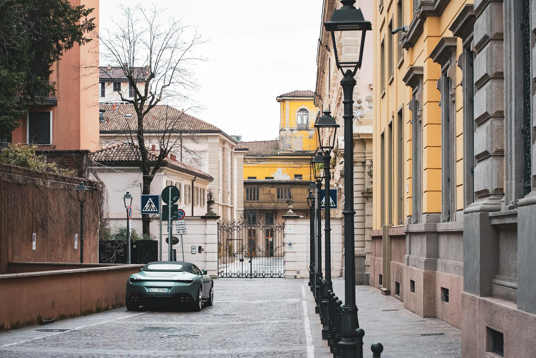 Strolling through the charming Brera district is a free Milan pleasure